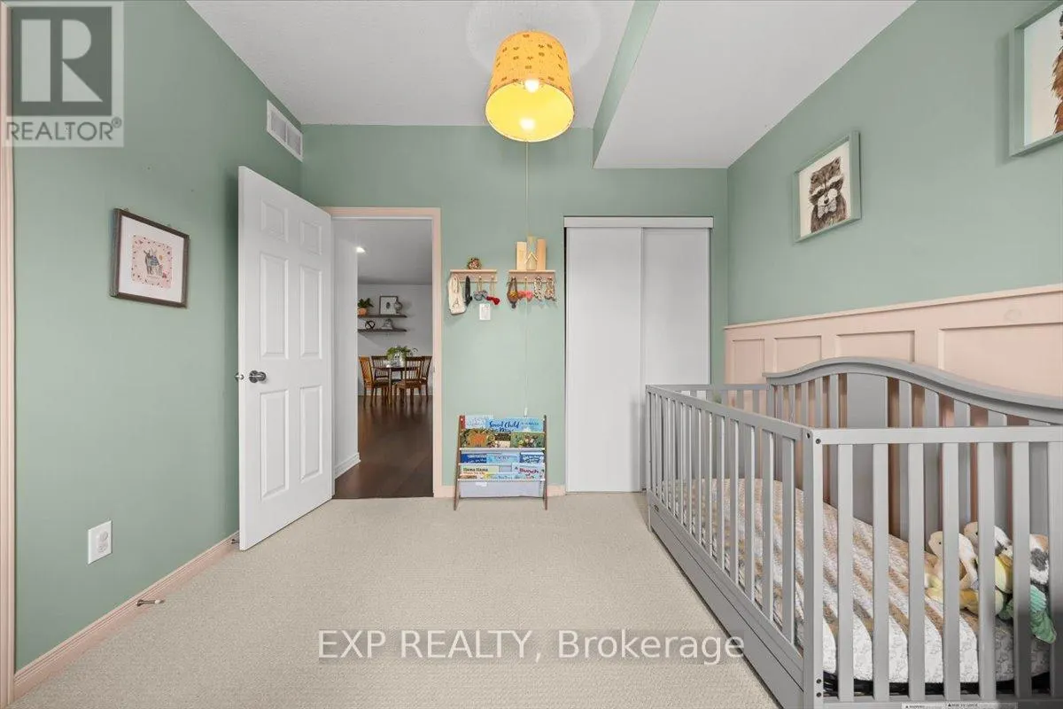12 - 128 STERNES PRIVATE