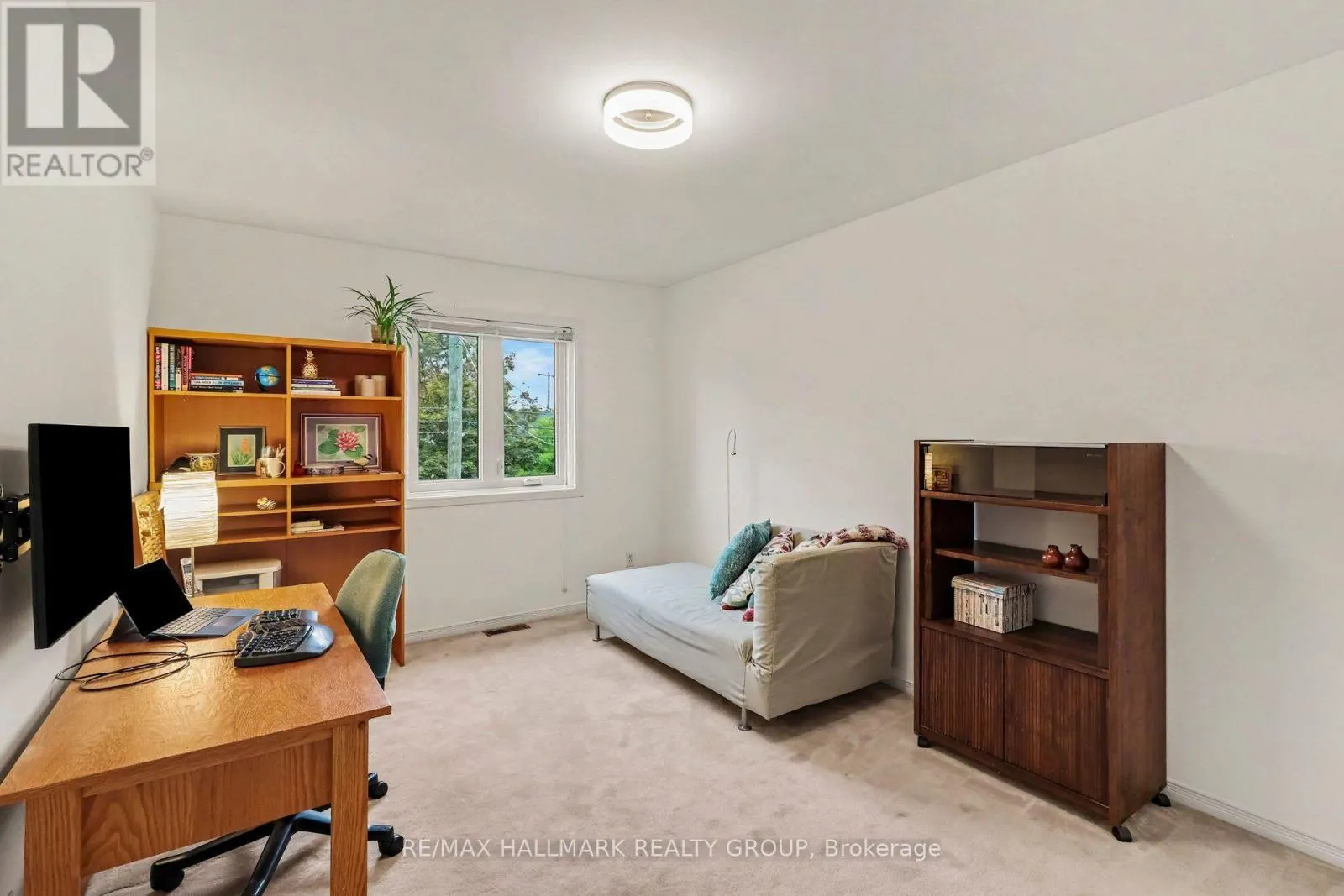 267 ST LAURENT BOULEVARD
