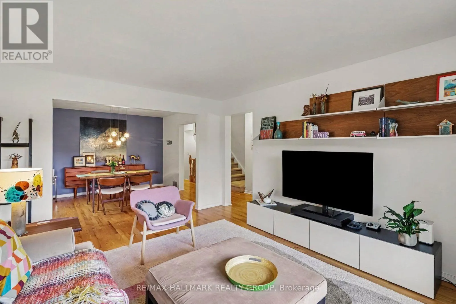 267 ST LAURENT BOULEVARD