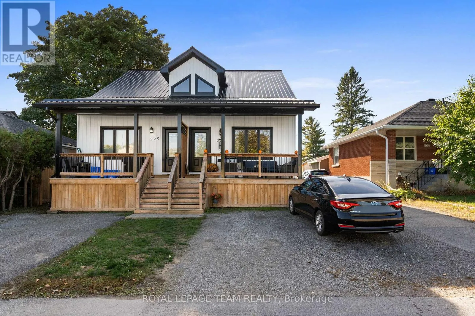 227 ROBERTA CRESCENT