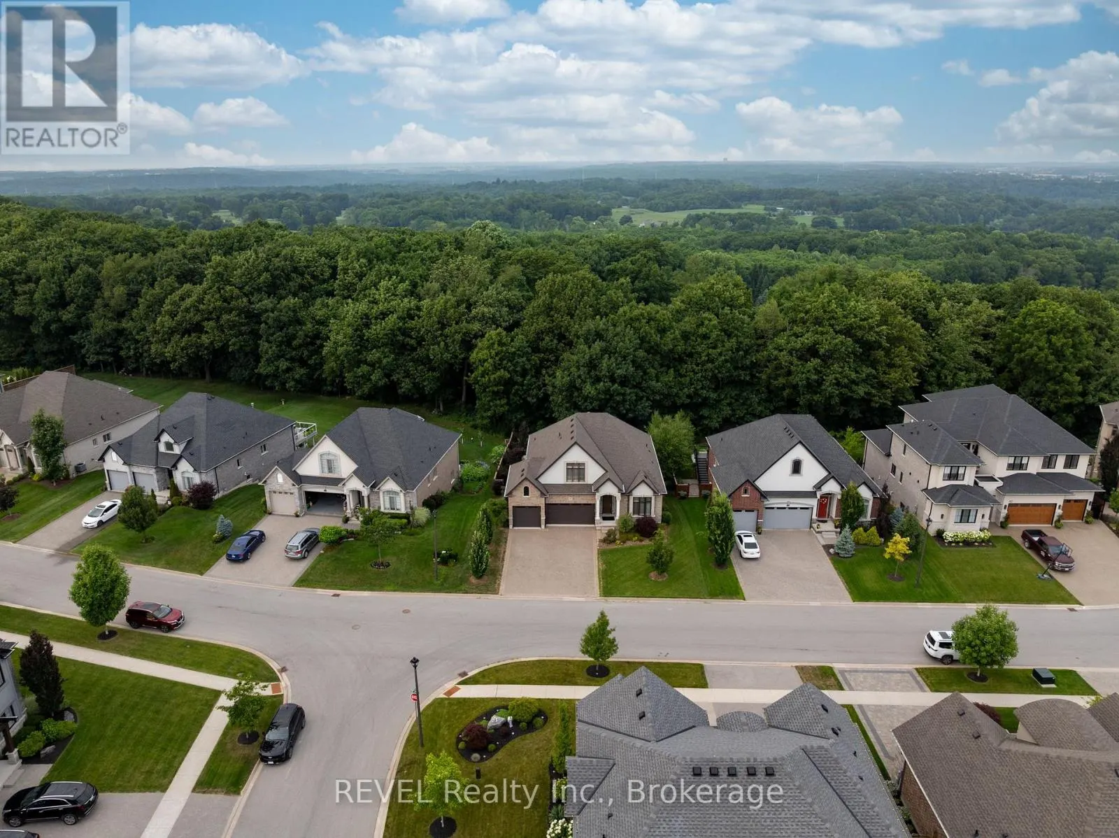 46 PHILMORI BOULEVARD