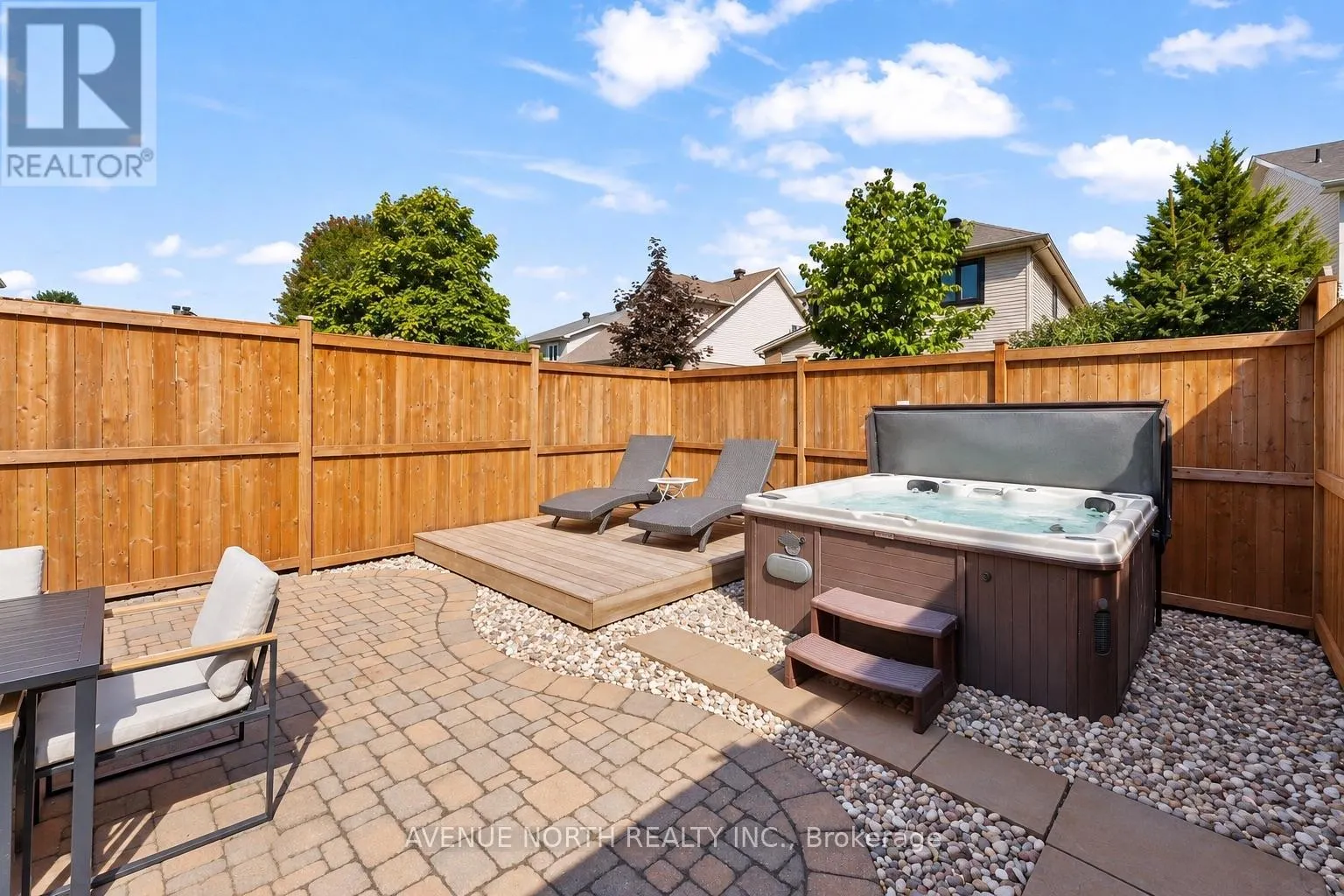 541 WILD SHORE CRESCENT