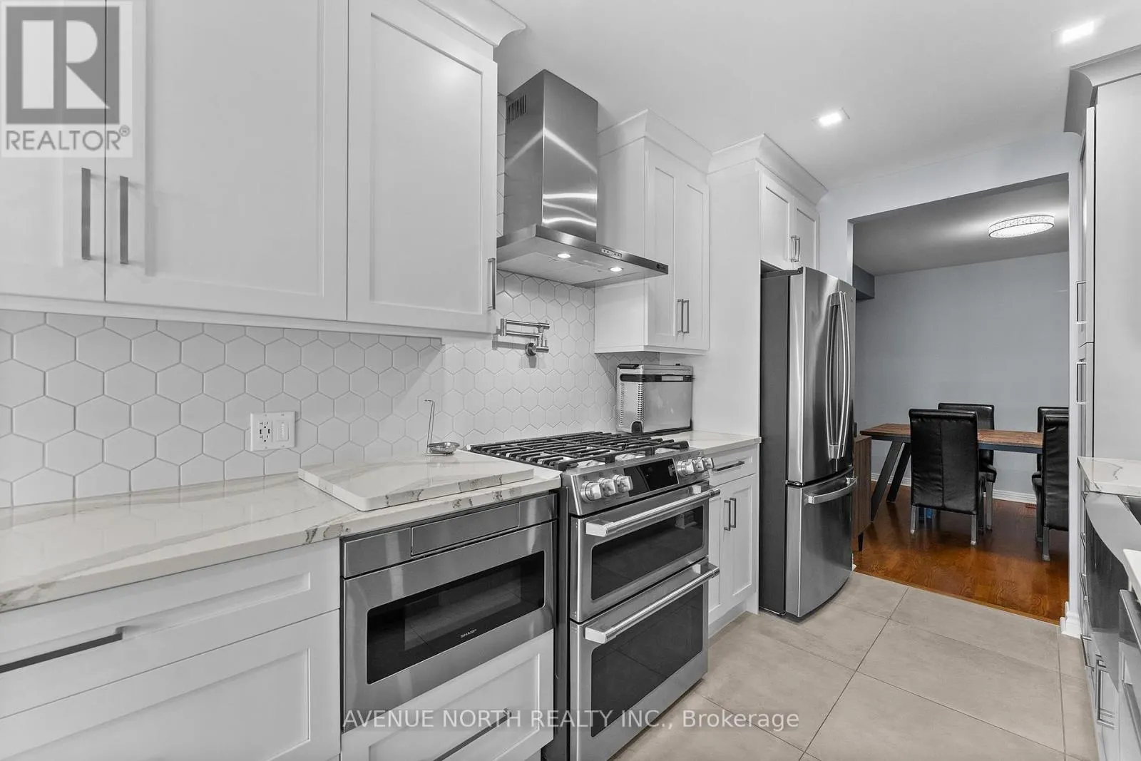 541 WILD SHORE CRESCENT