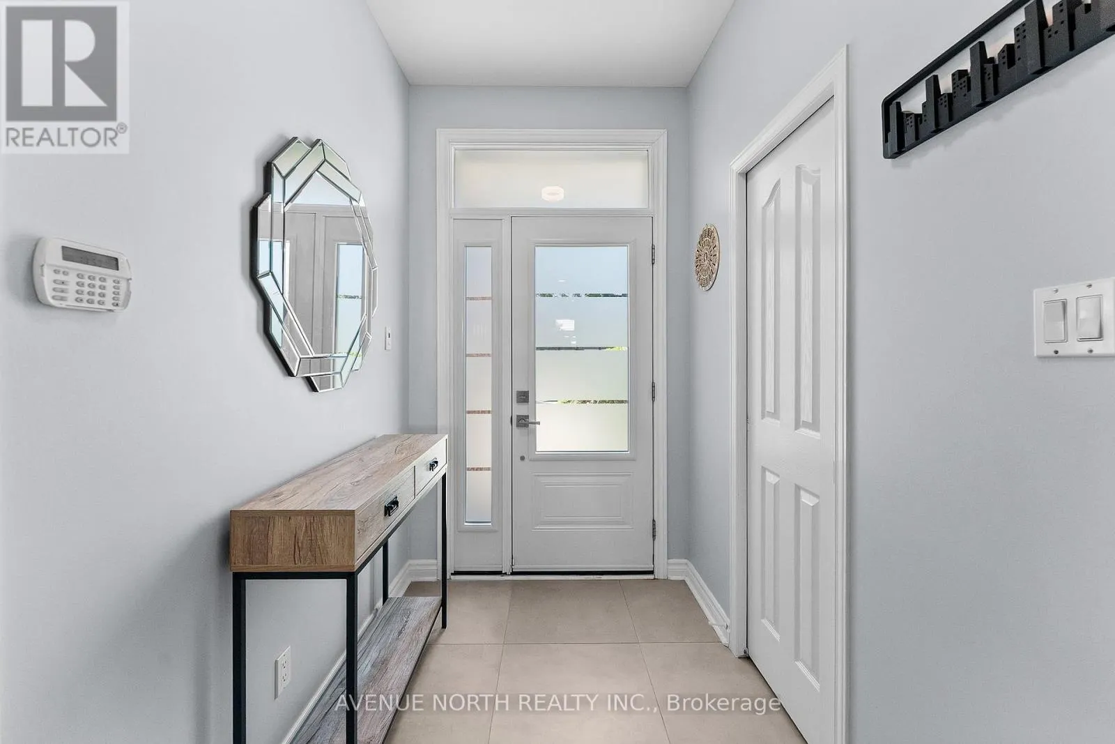541 WILD SHORE CRESCENT