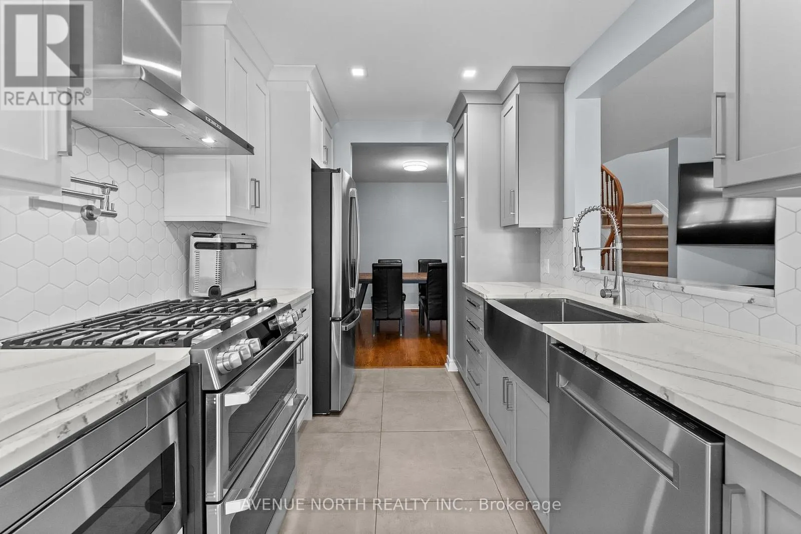 541 WILD SHORE CRESCENT