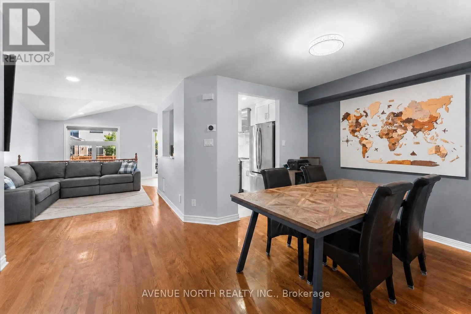541 WILD SHORE CRESCENT