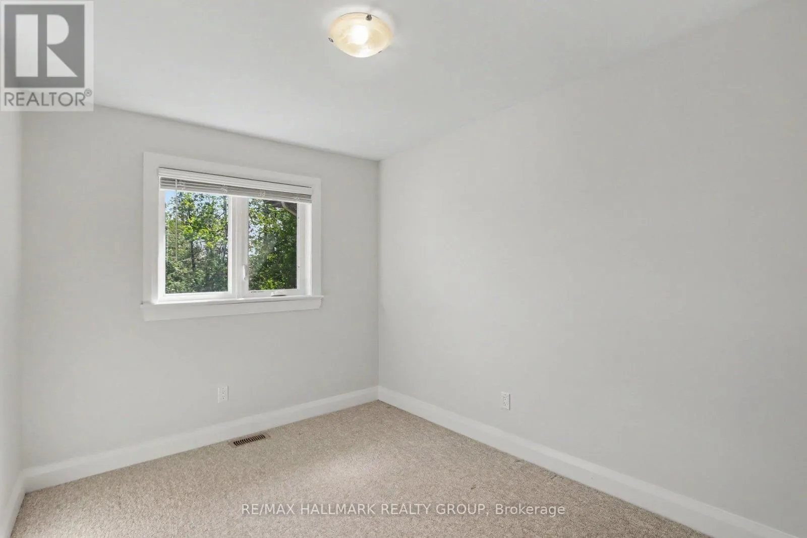 52 PORTER STREET