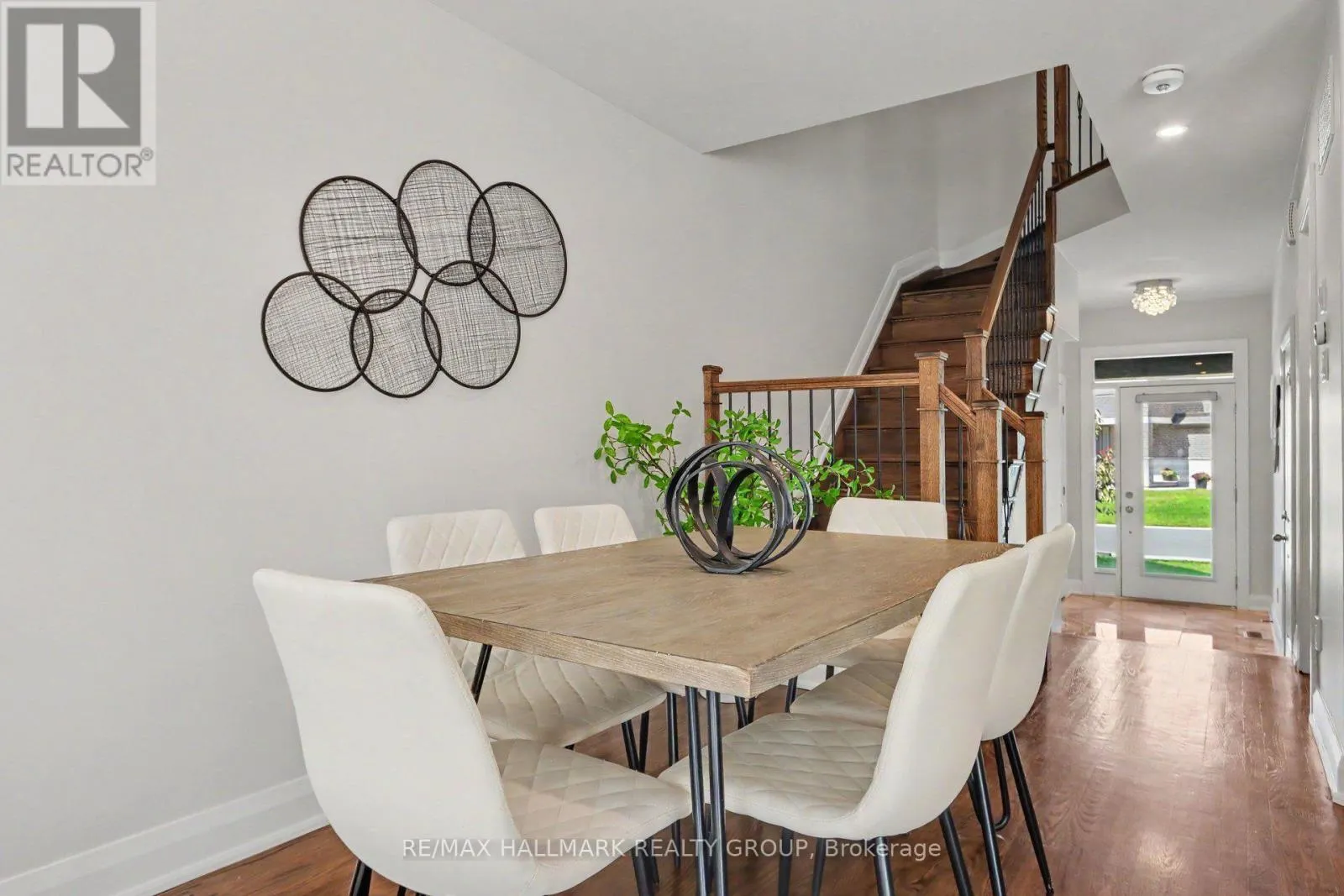 52 PORTER STREET