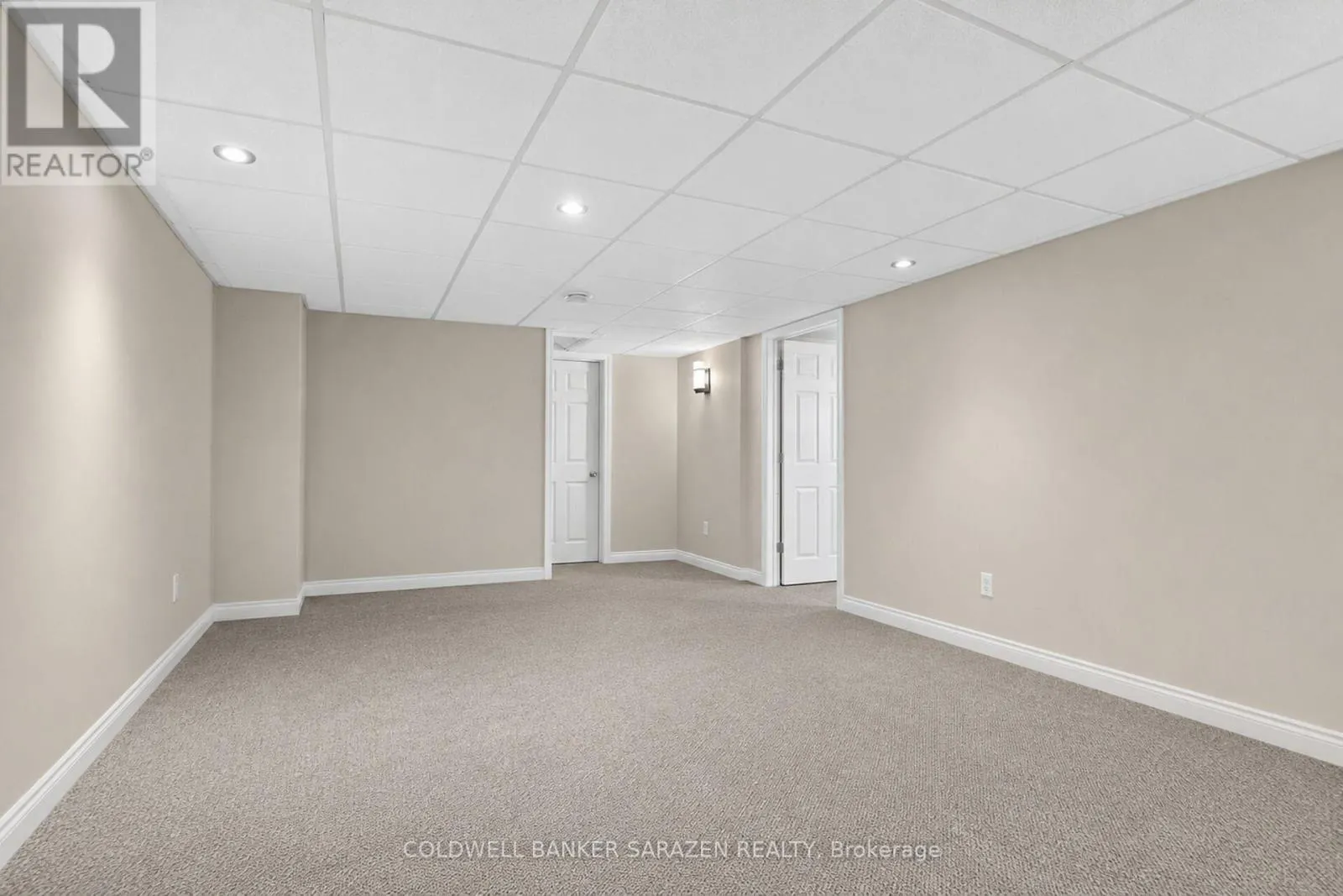 7 BARNSTONE DRIVE