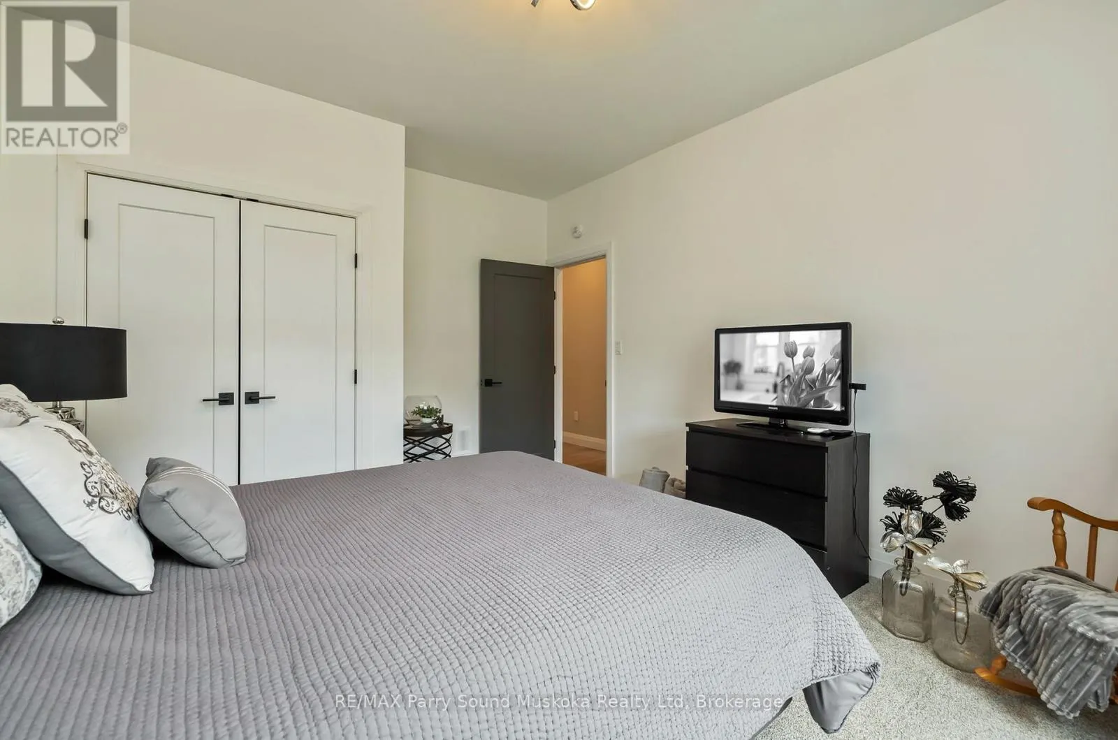 270 NOBEL ROAD