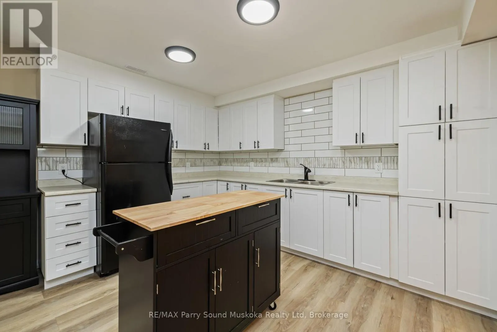 270 NOBEL ROAD