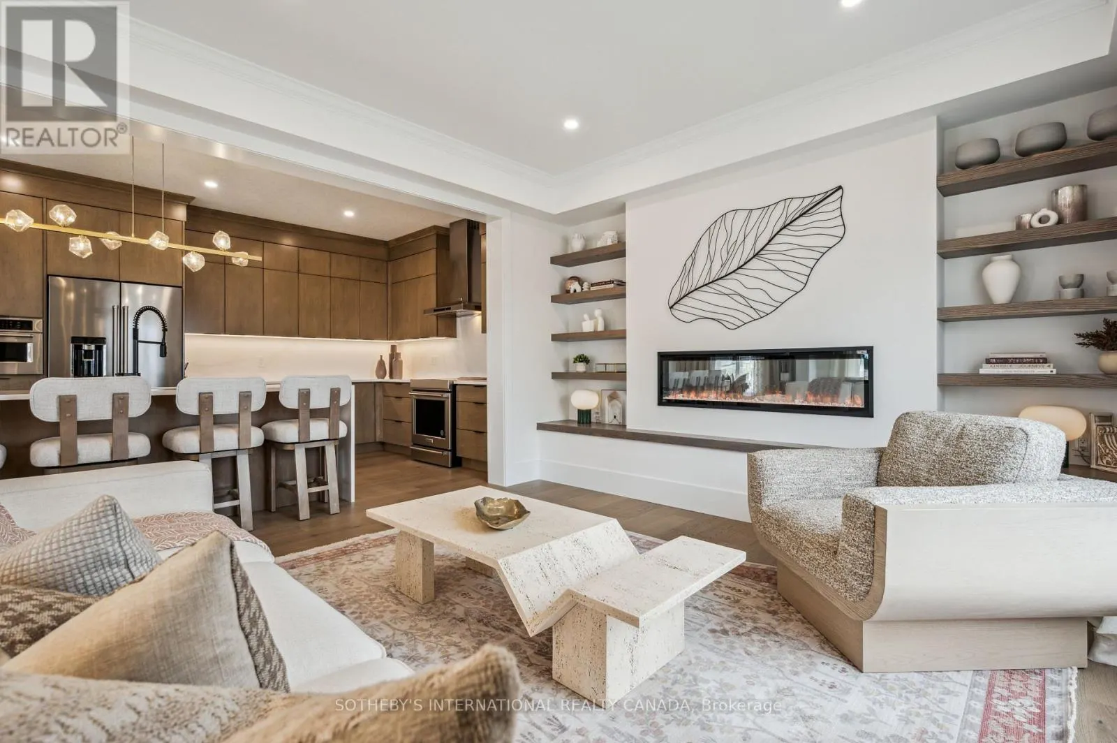 612 ANTON CRESCENT