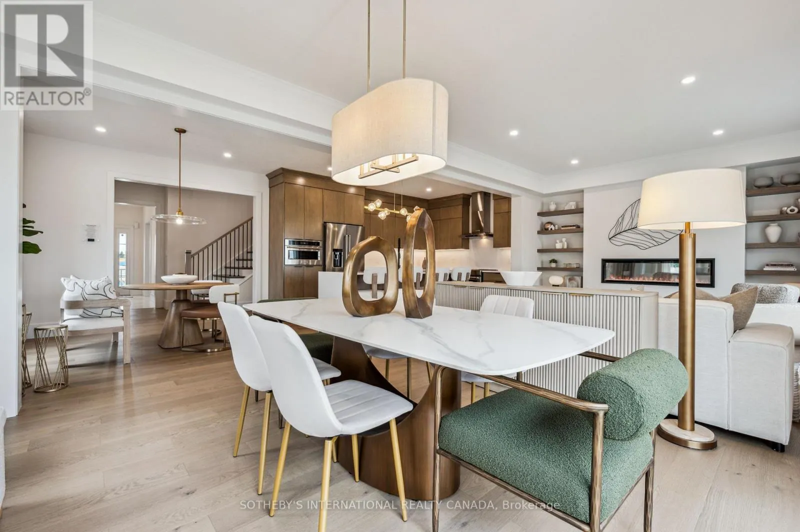612 ANTON CRESCENT