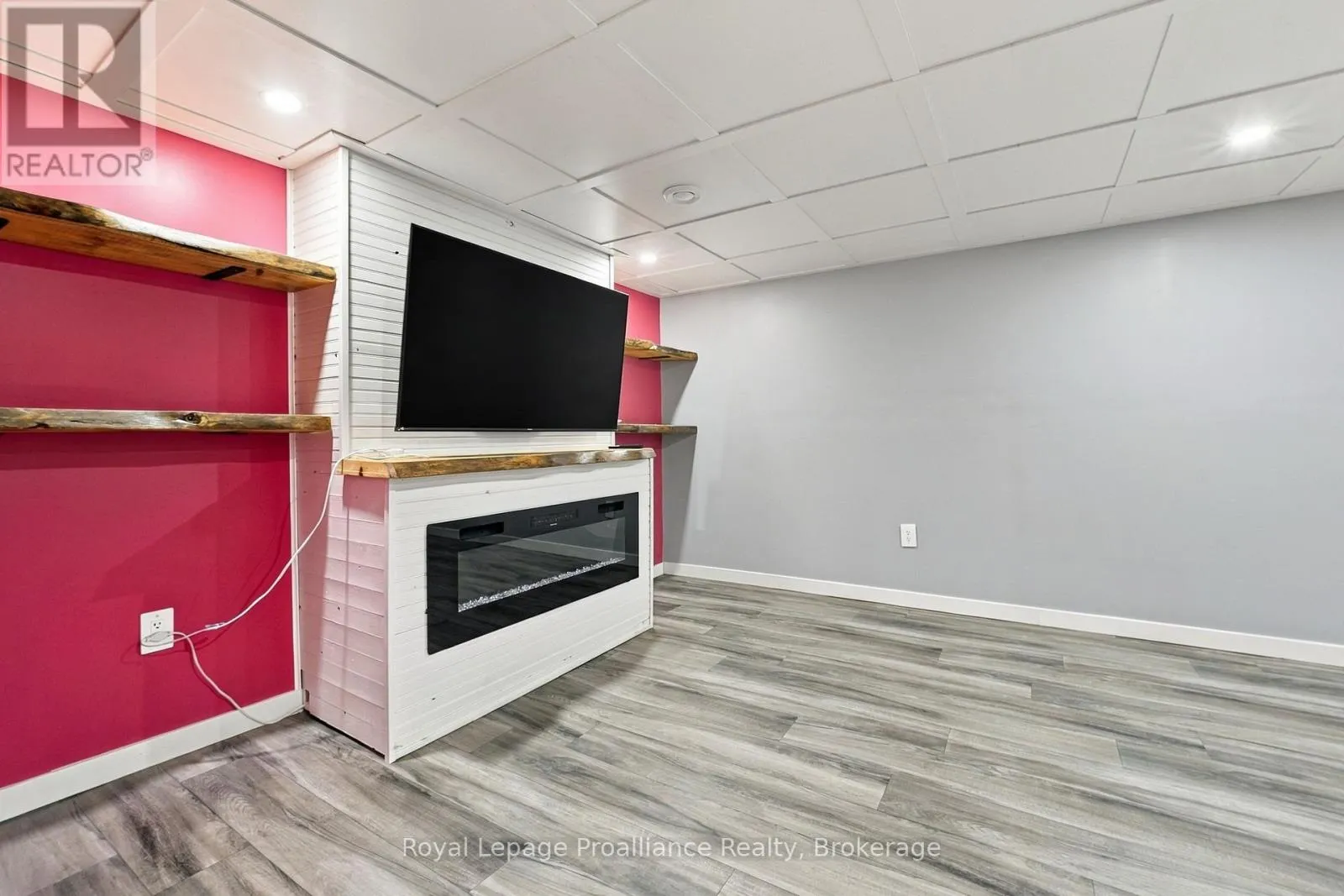 619 ASHLEY STREET