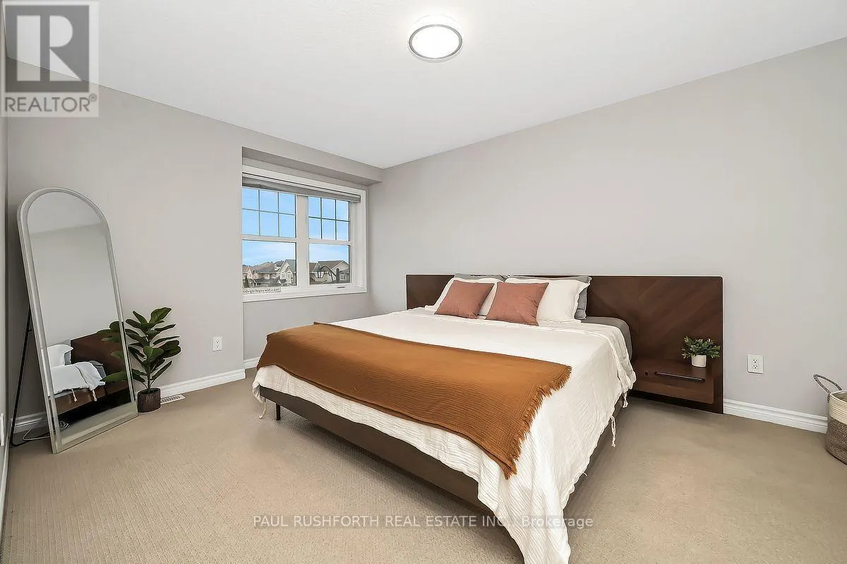 375 SWEETFERN CRESCENT