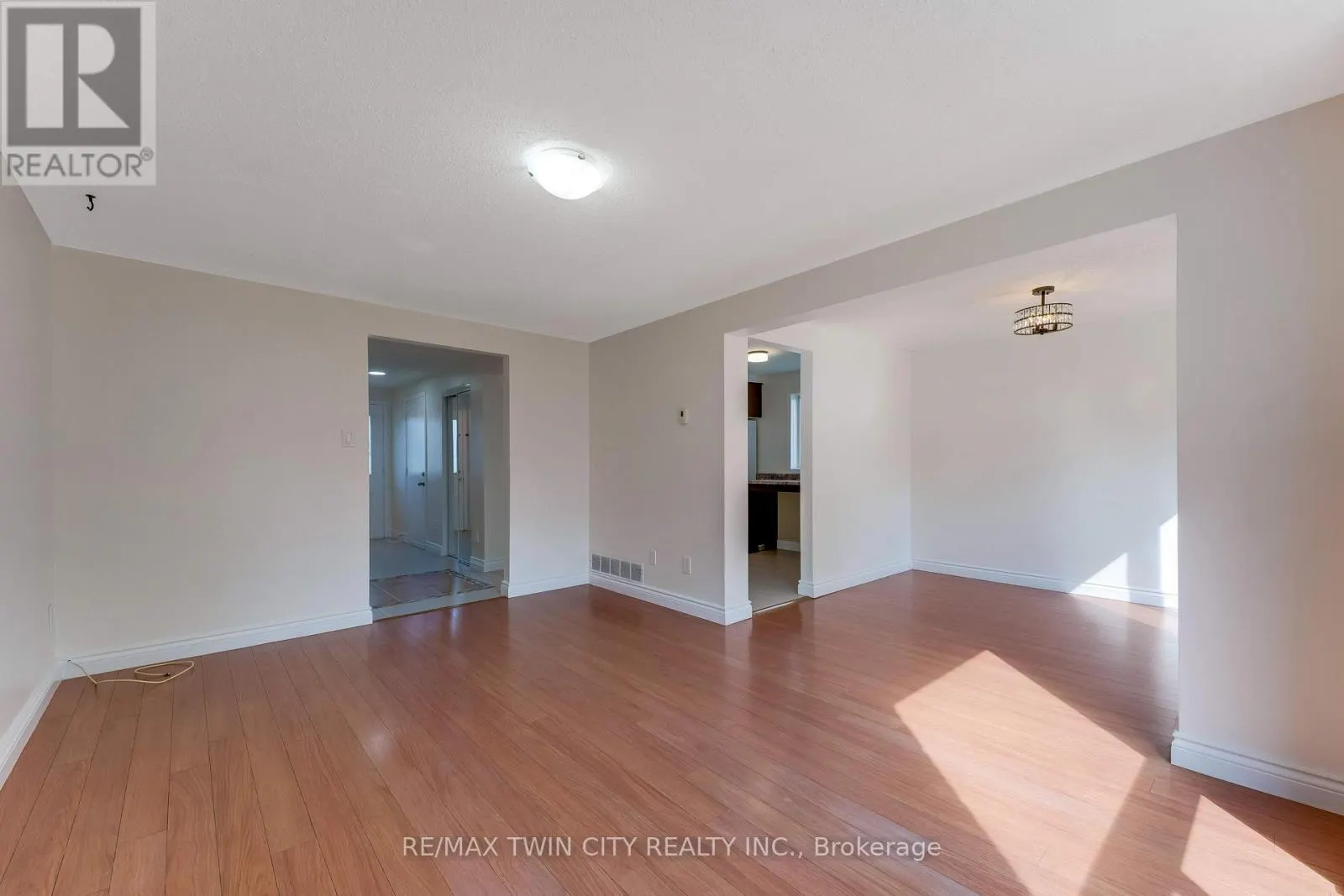 47 BUSHNELL DRIVE
