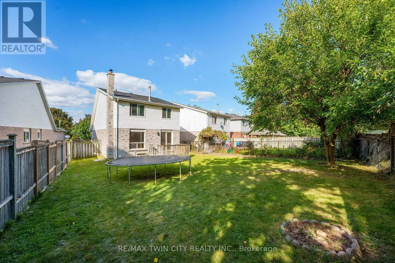47 BUSHNELL DRIVE
