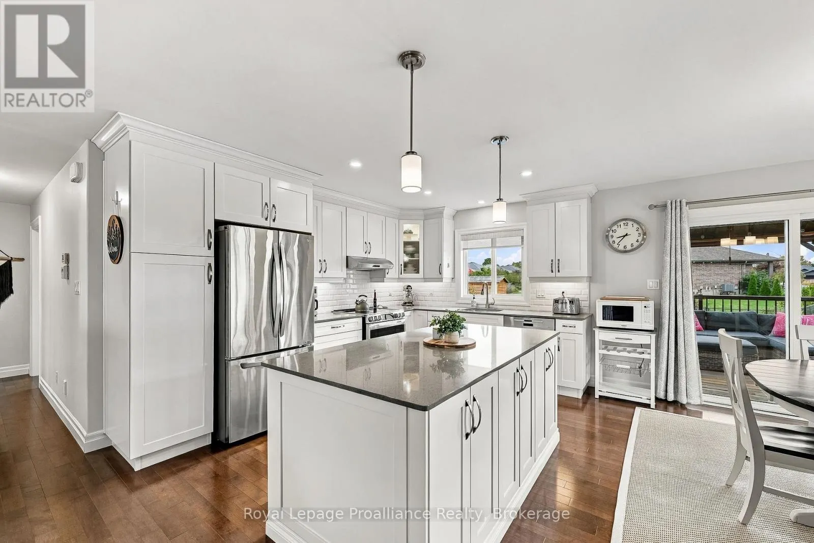 31 AMBROSIA TERRACE