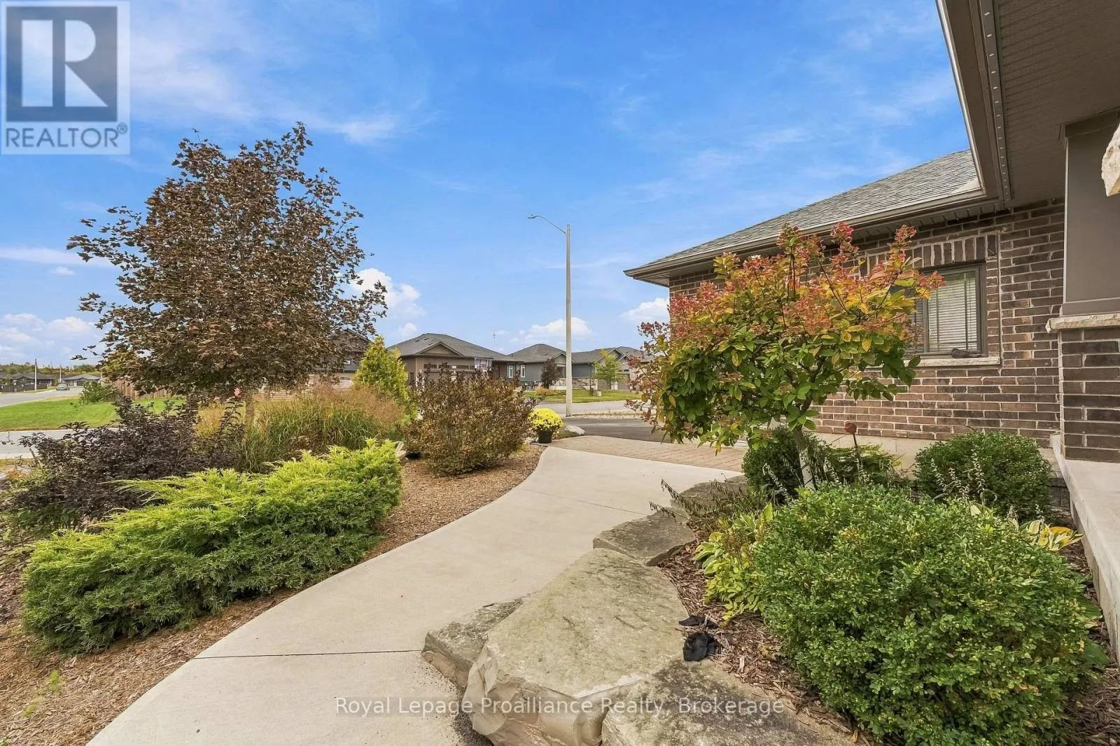 31 AMBROSIA TERRACE