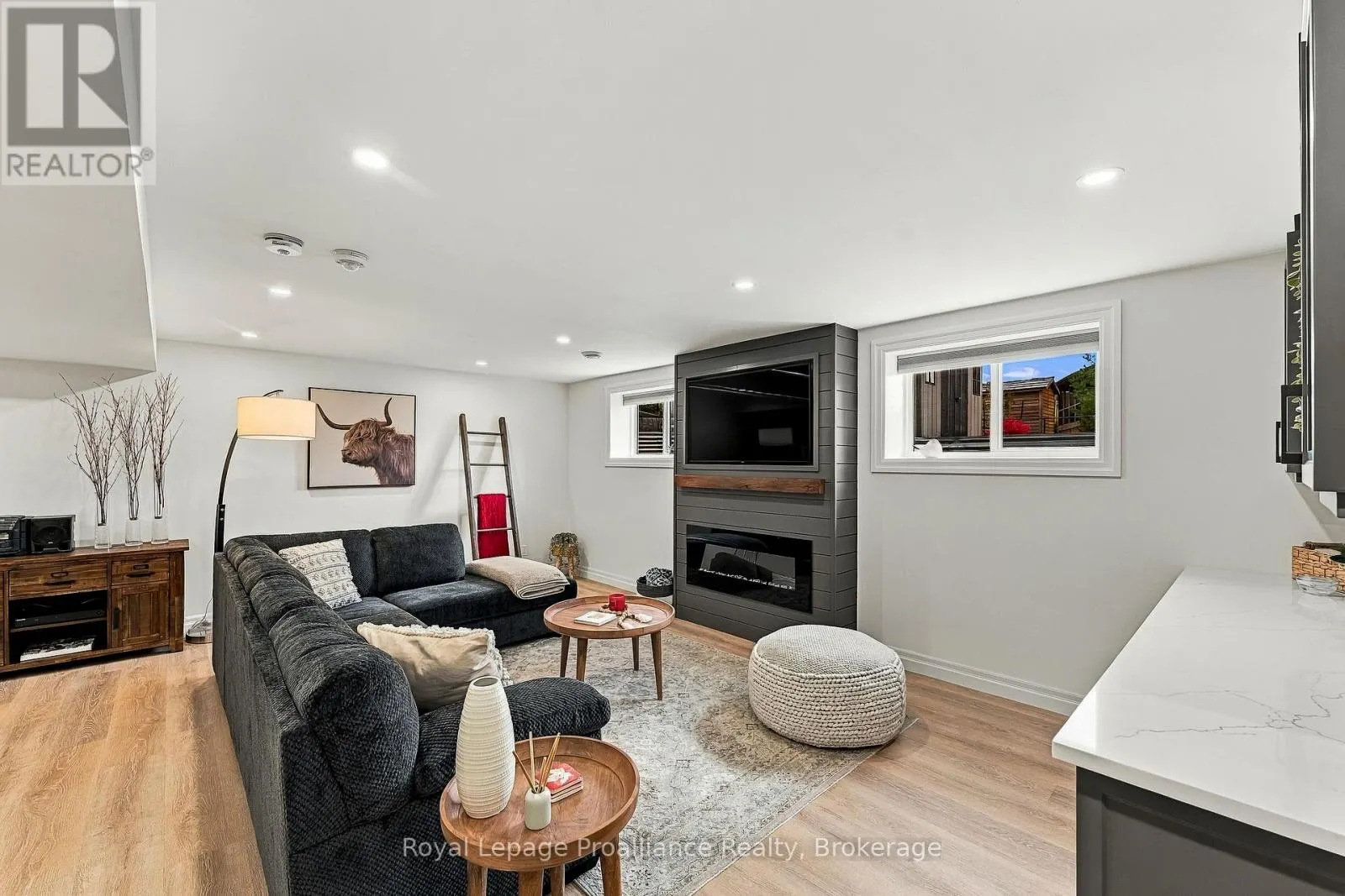 31 AMBROSIA TERRACE