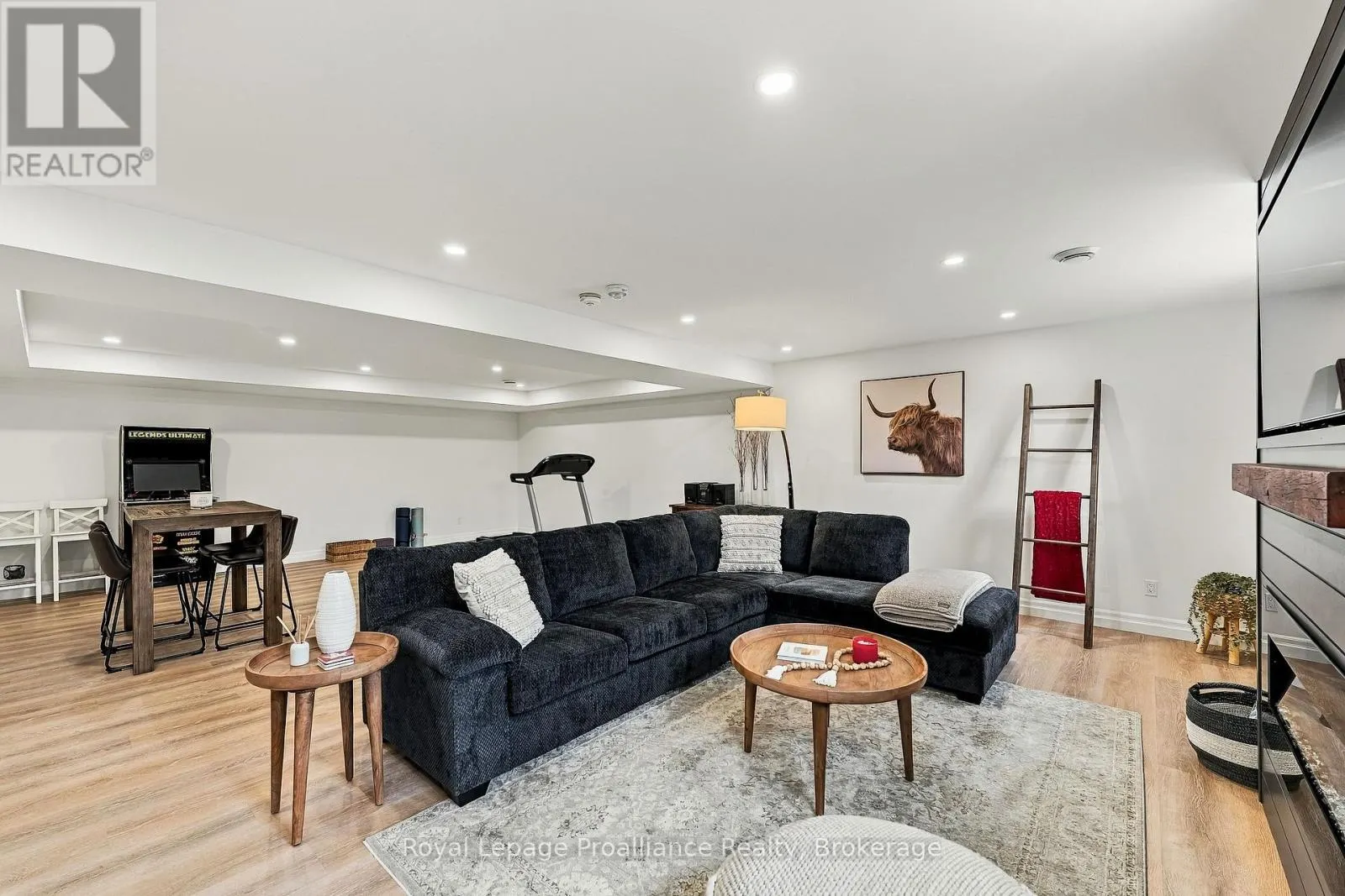 31 AMBROSIA TERRACE