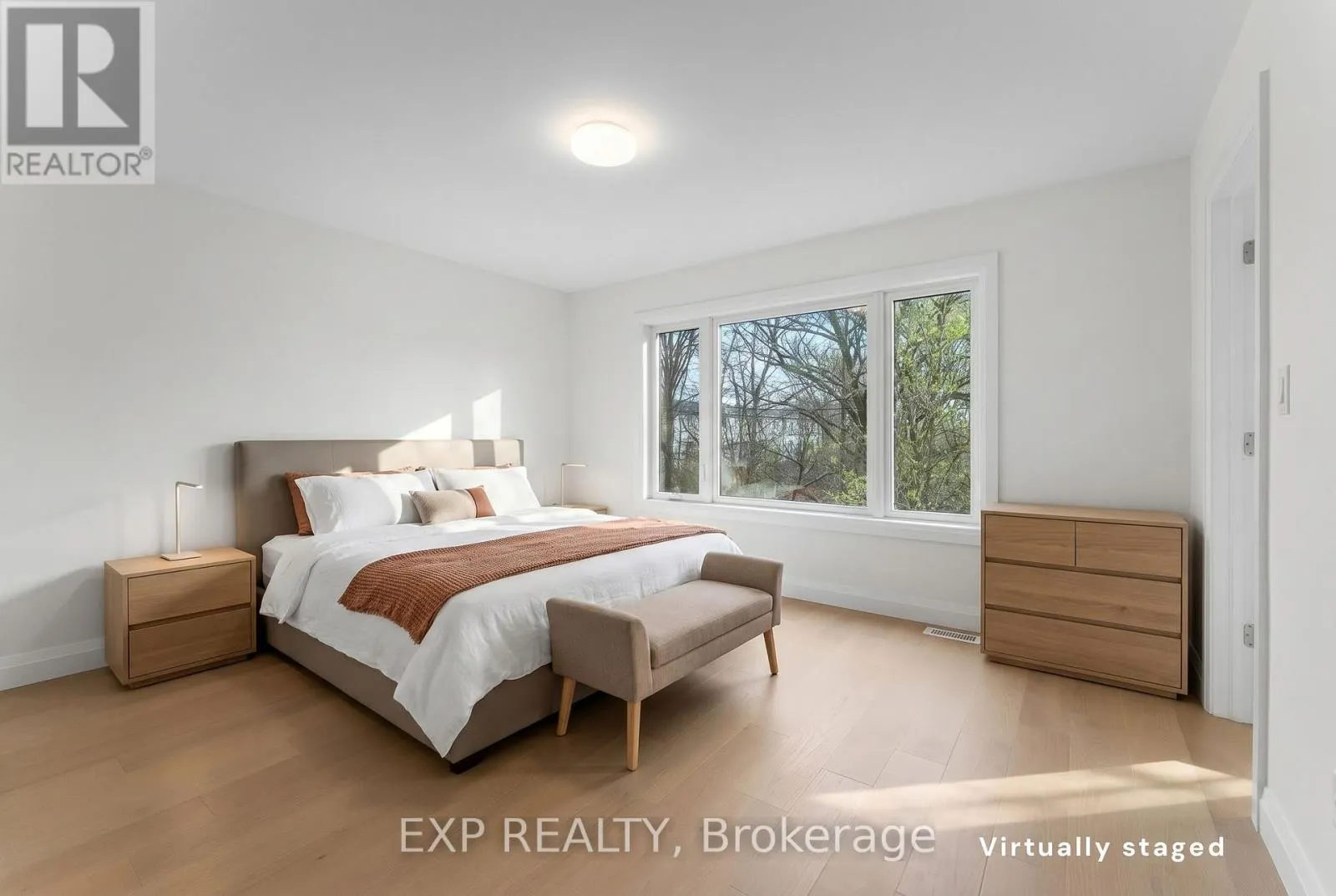 1 - 4271 FIFTH AVENUE #1