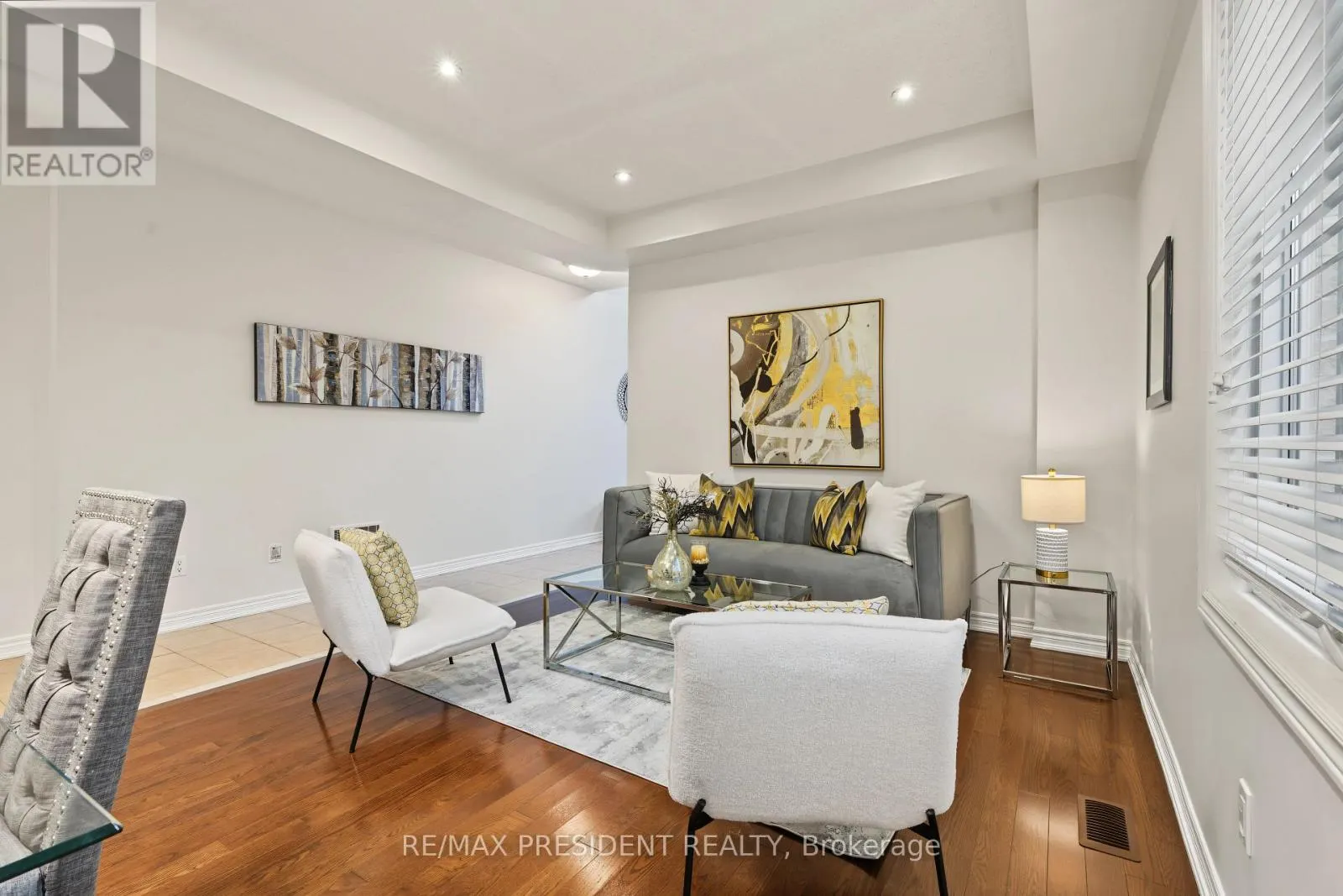 17 MCCARTNEY STREET