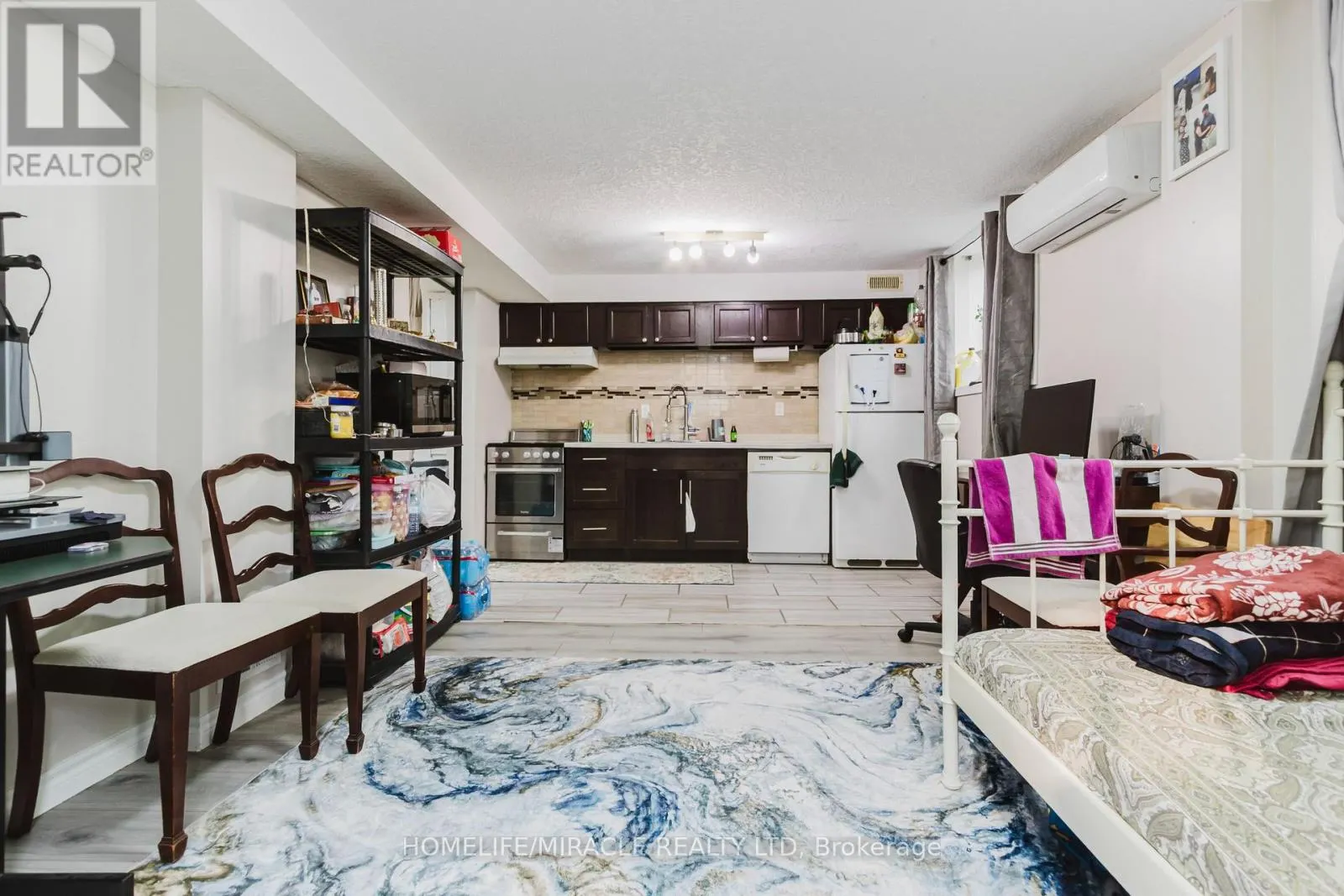 67 KINZIE AVENUE