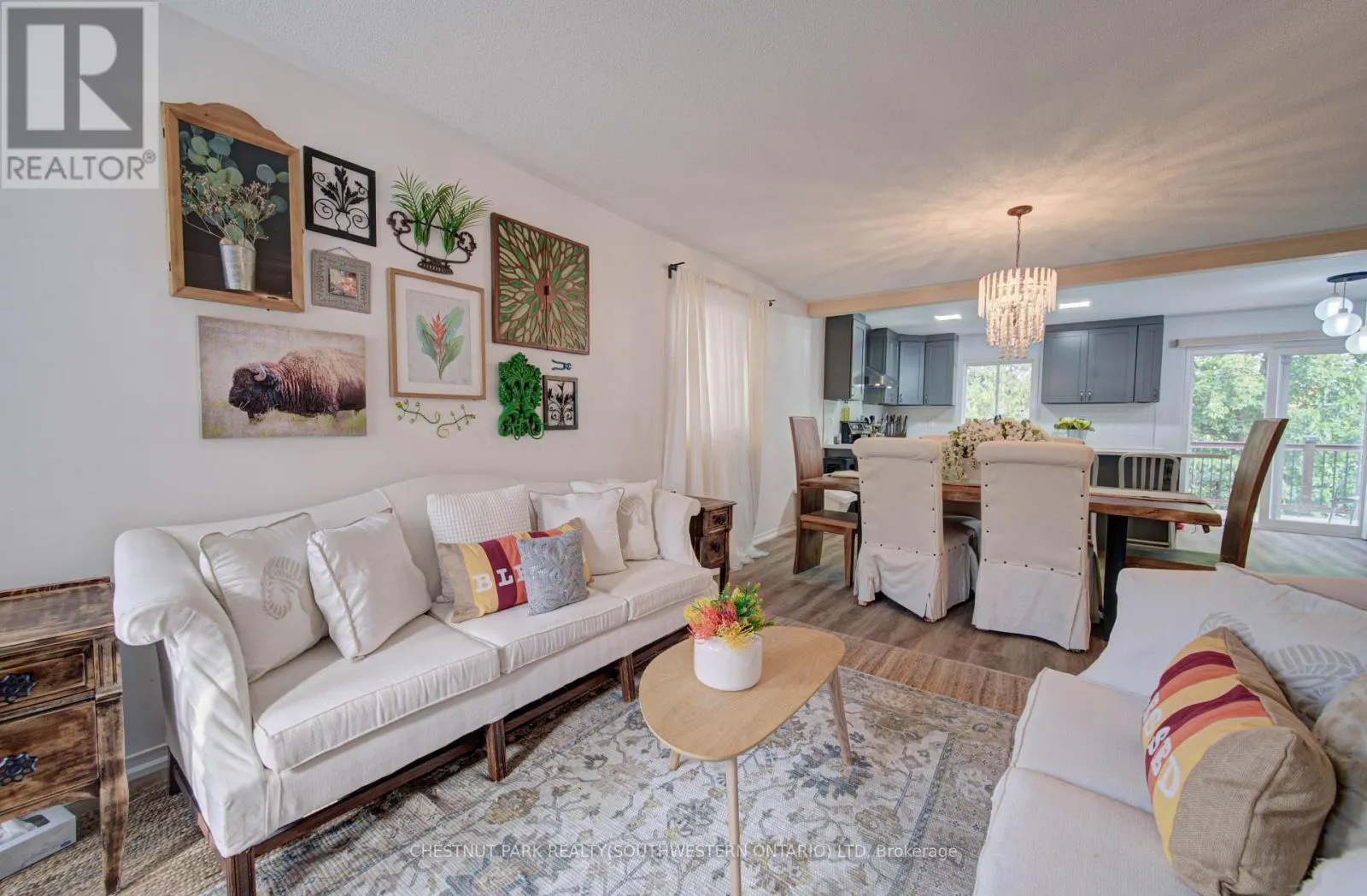 317 CHRISTOPHER DRIVE