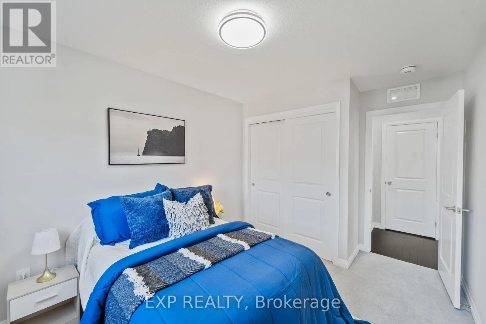 116 BUR OAK DRIVE