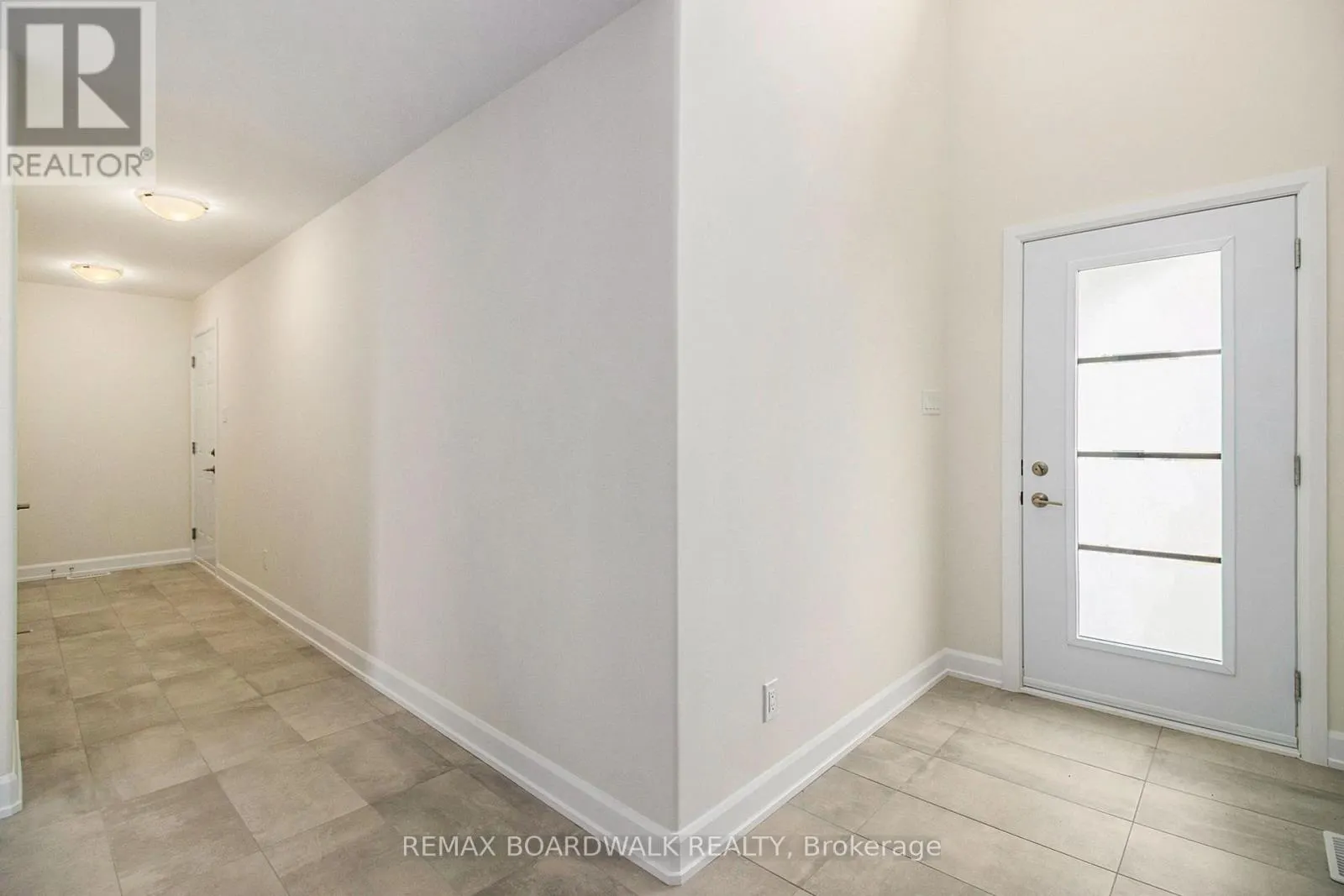 1194 MONTBLANC CRESCENT