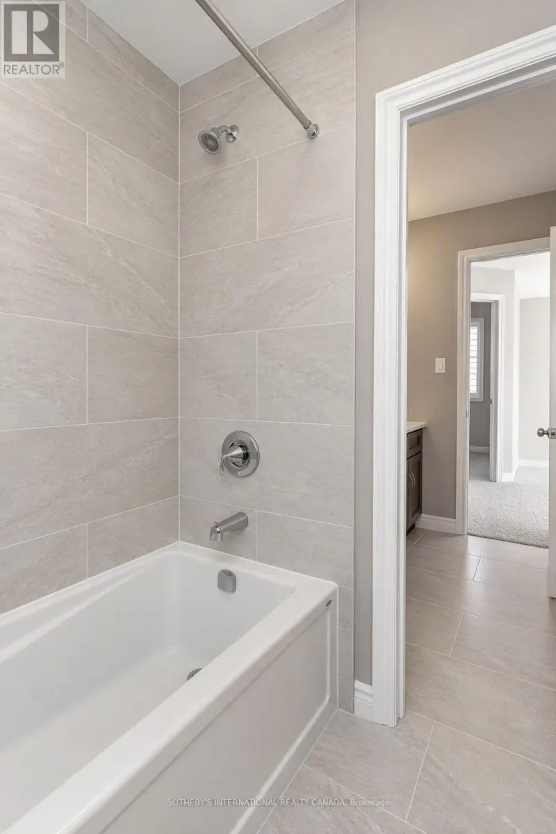 529 ANTON CRESCENT