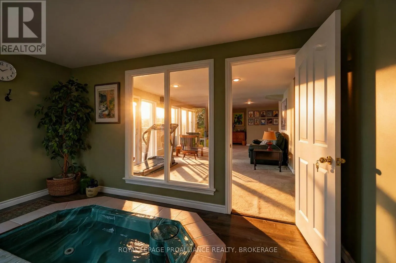 6 VANSTON ROAD