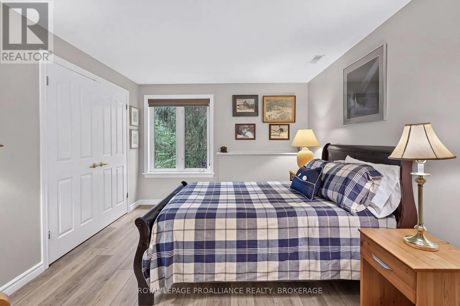 6 VANSTON ROAD