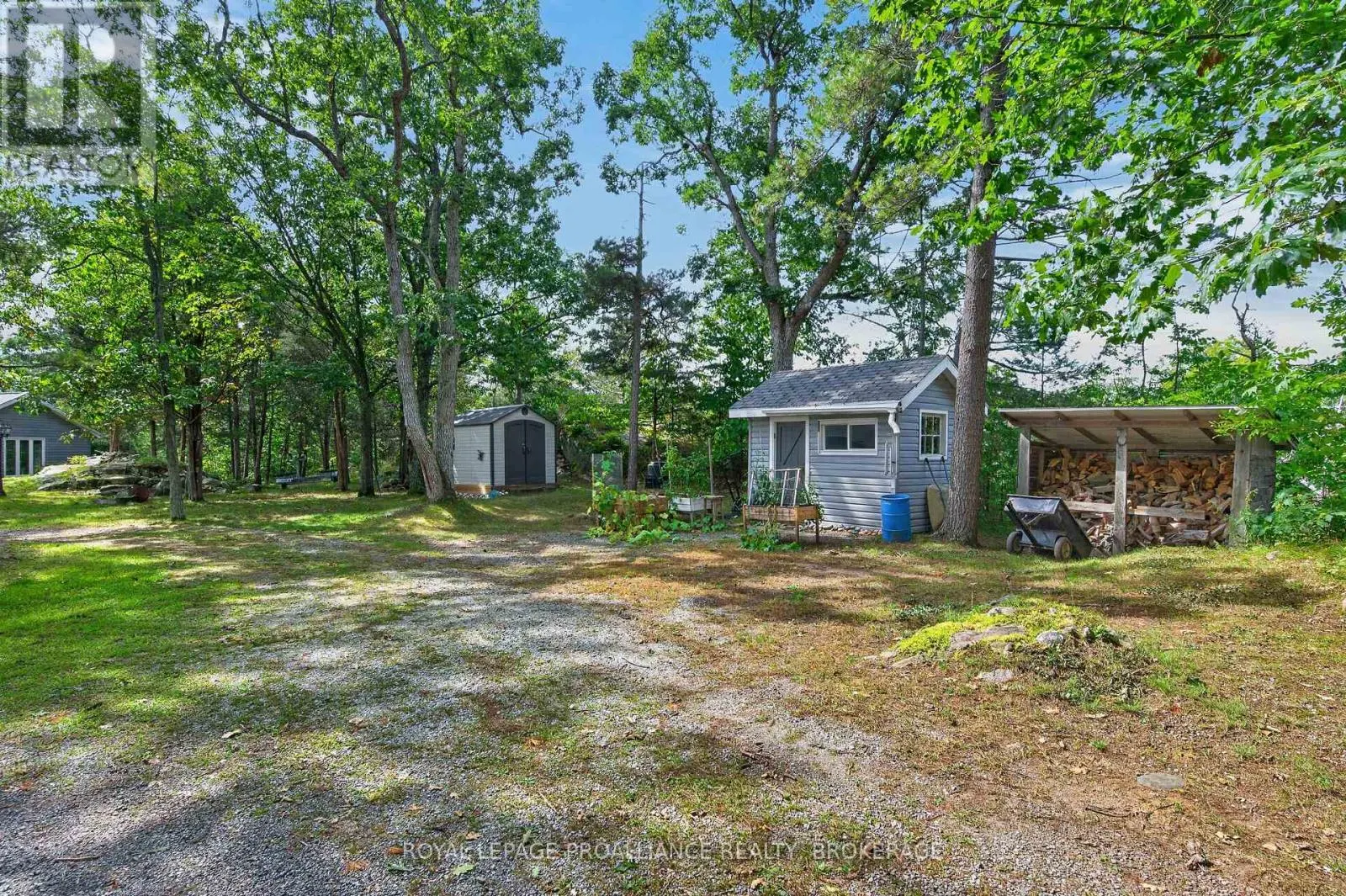 6 VANSTON ROAD