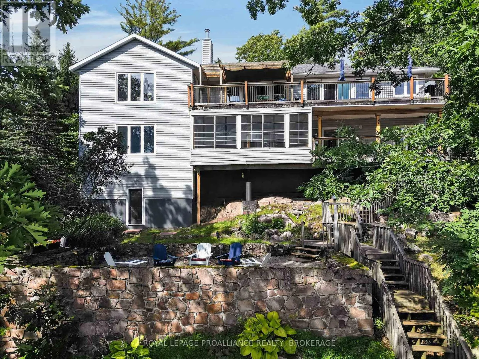 6 VANSTON ROAD