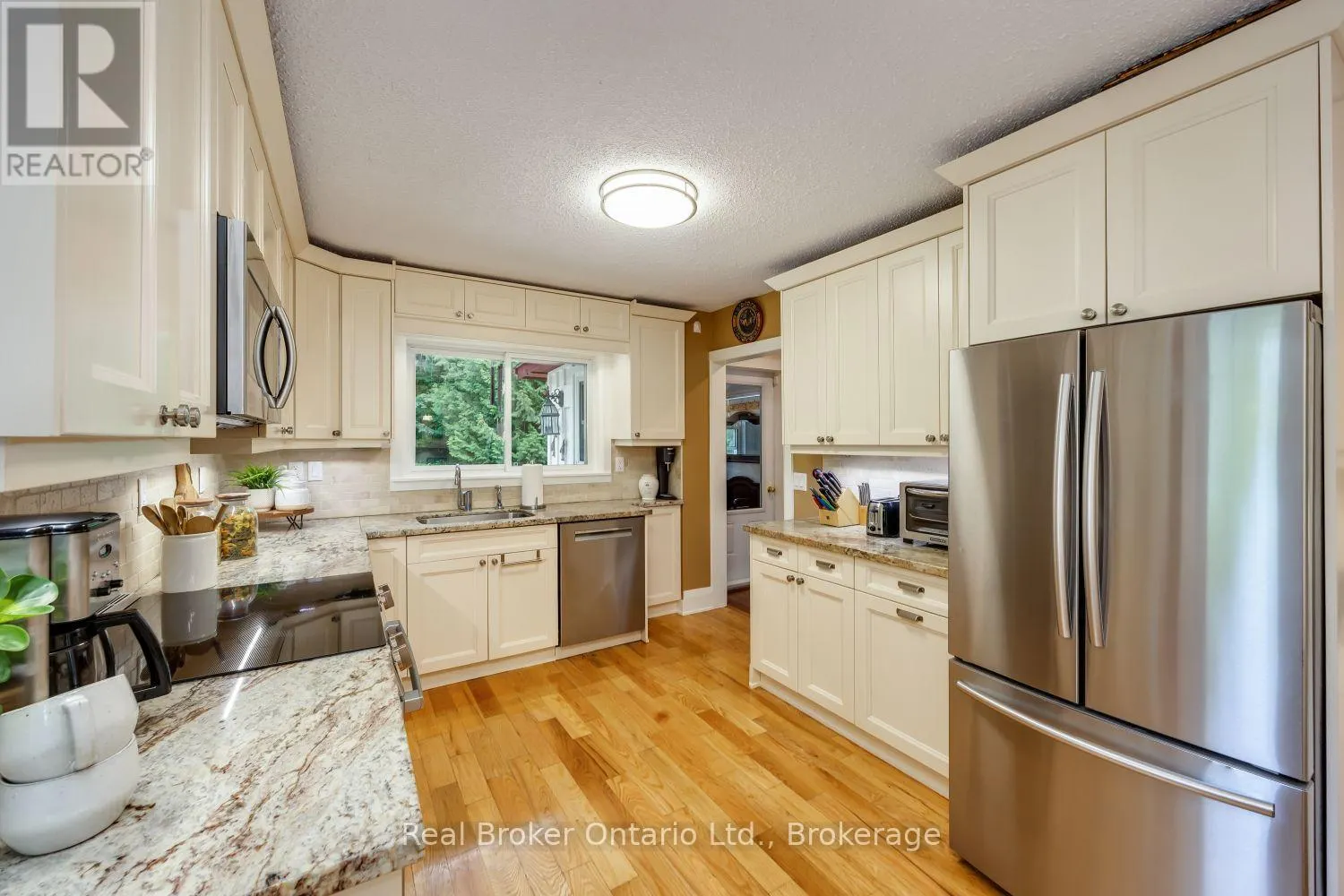 982 PORTER ROAD