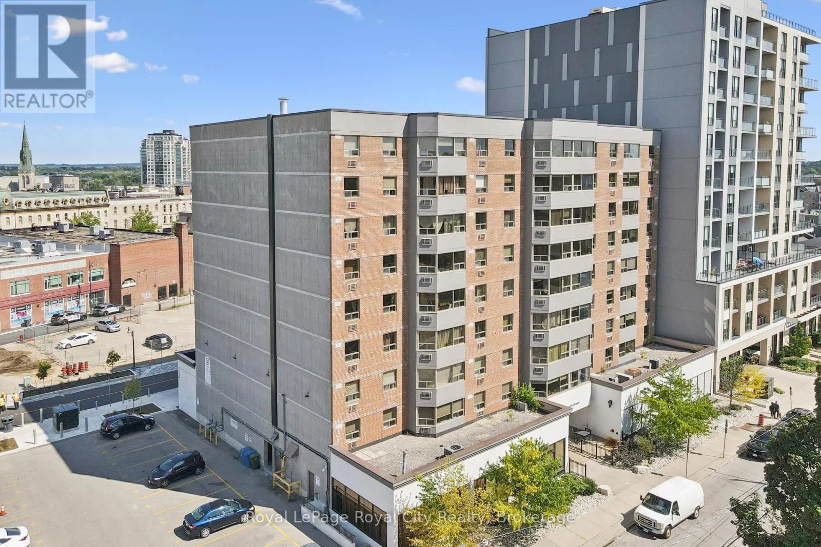 903 - 55 YARMOUTH STREET #903
