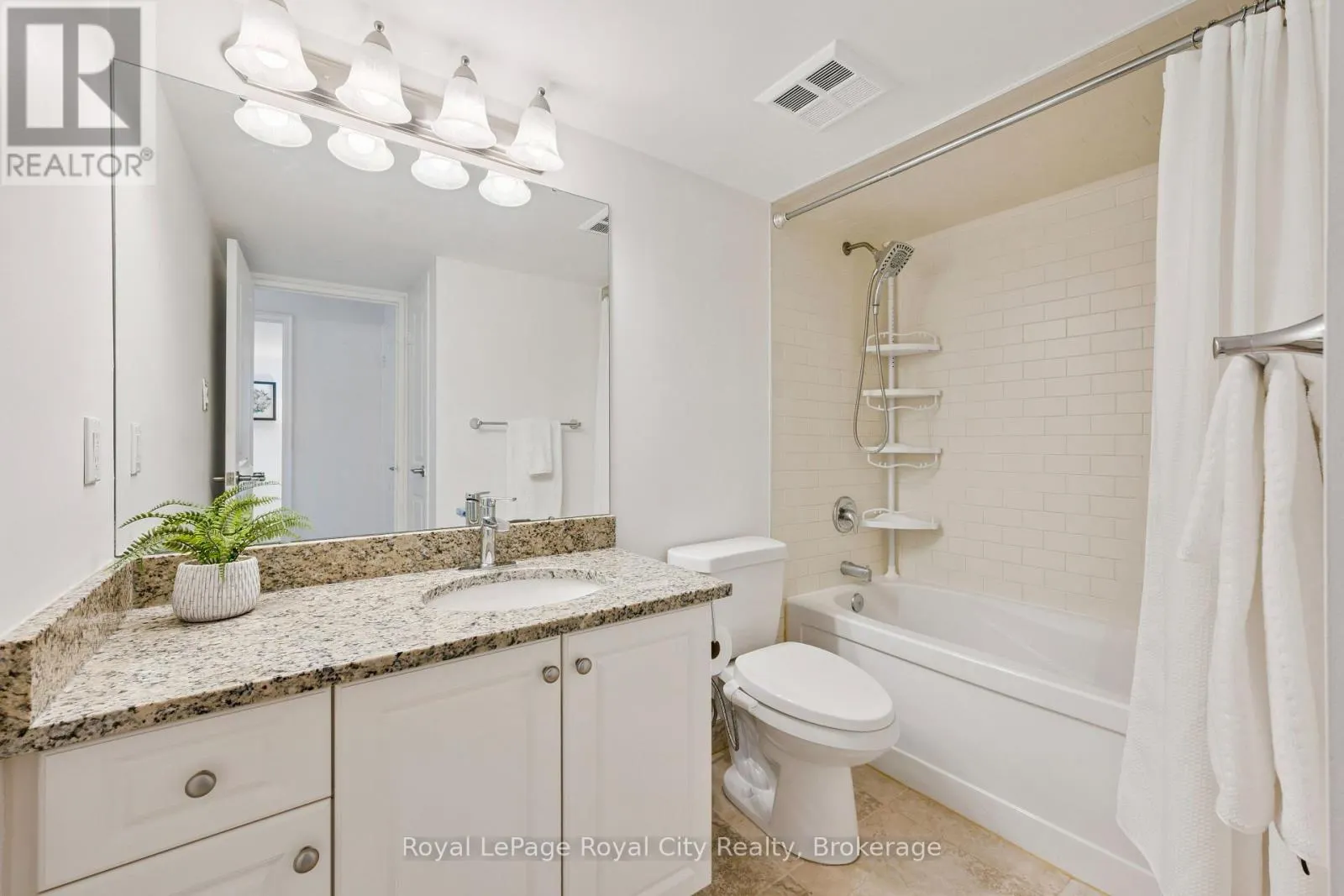 903 - 55 YARMOUTH STREET #903