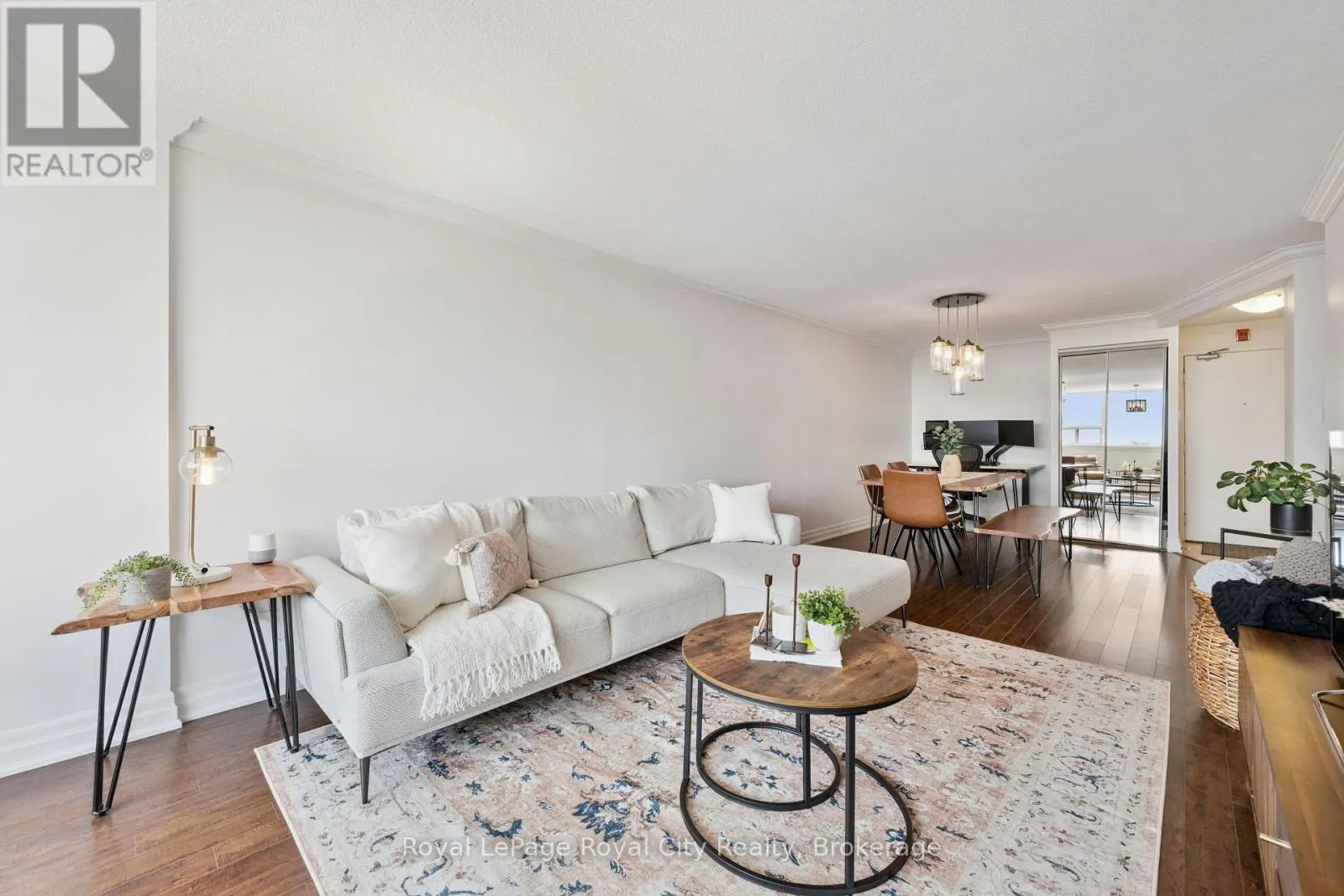 903 - 55 YARMOUTH STREET #903