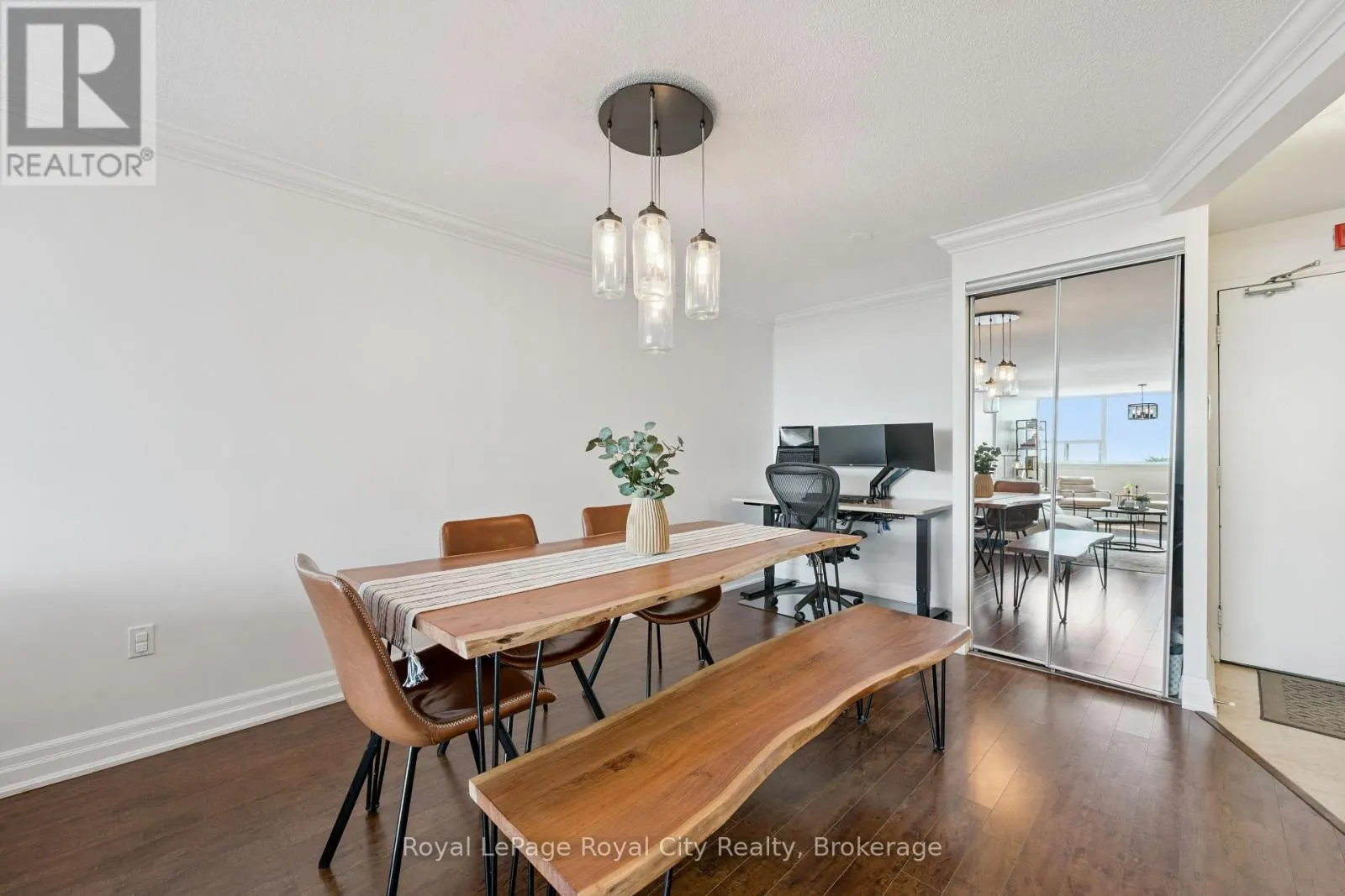 903 - 55 YARMOUTH STREET #903