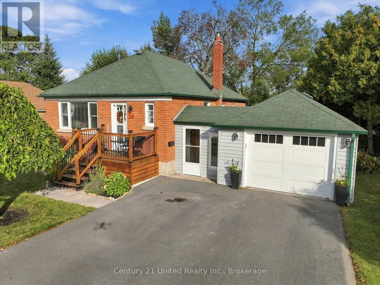 766 DEVON AVENUE