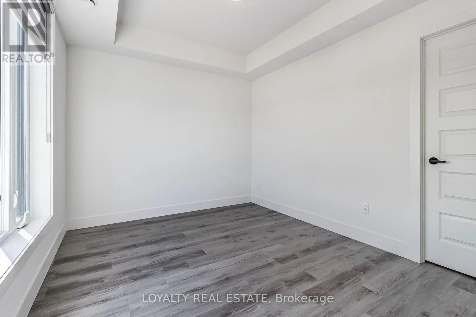 601 - 103 ROGERS STREET