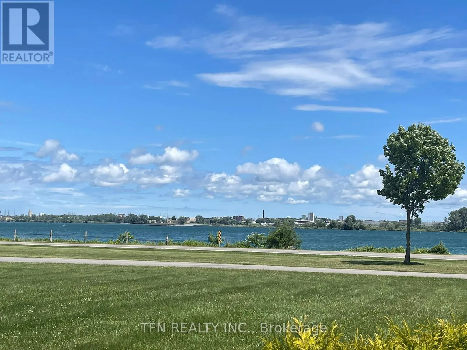 1301 NIAGARA RIVER PARKWAY