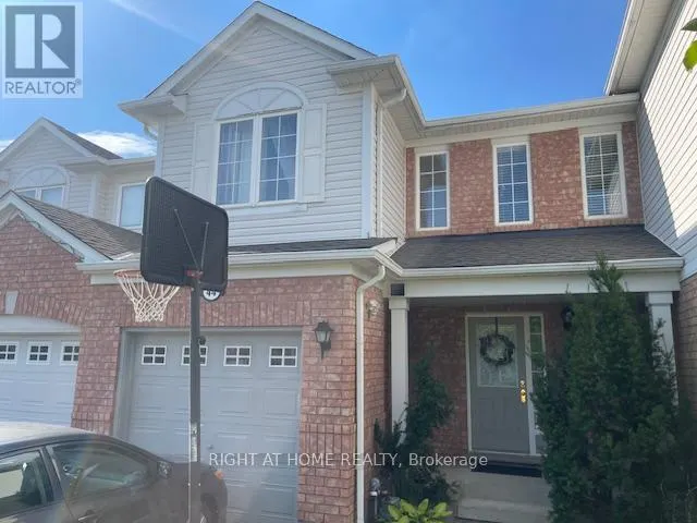44 SENIOR CRESCENT
