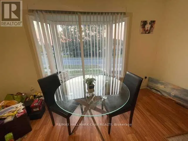 85 MISSISSAUGA AVENUE