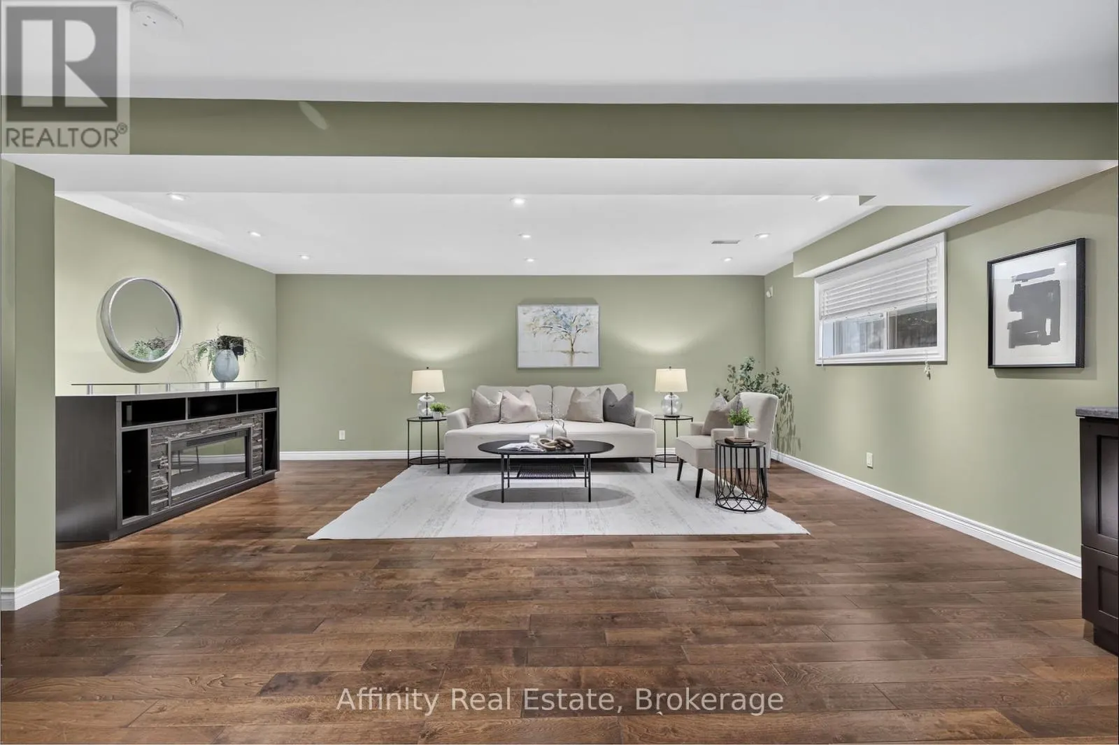 26 WELSTEAD DRIVE