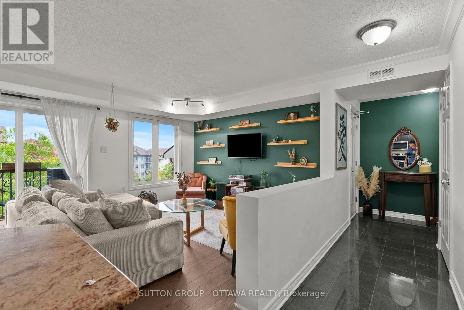 7 - 565 STONEFIELD PRIVATE