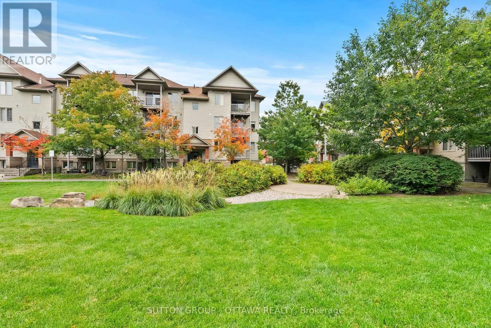 7 - 565 STONEFIELD PRIVATE