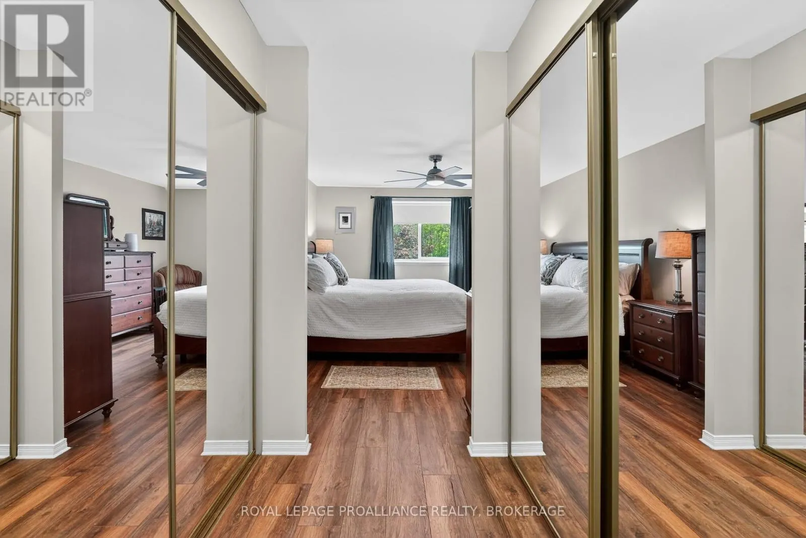 401 - 257 BATH ROAD #401